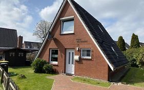 Holiday Home Im Winkel Dornumersiel - DNS01021-F